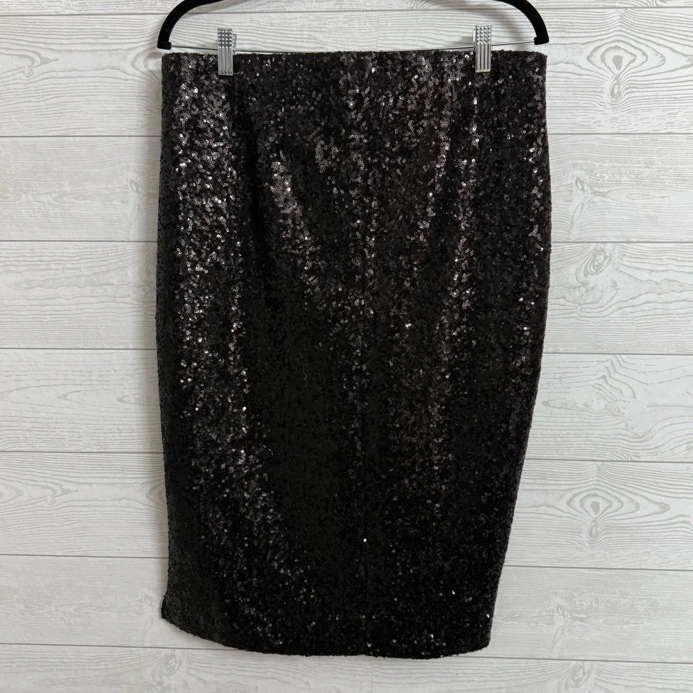 Torrid Black Sequin Pencil Skirt - Picture 2 of 10